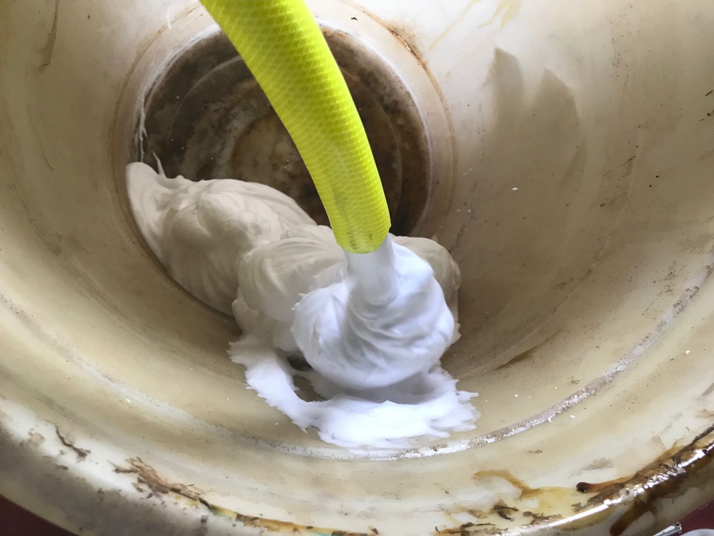 Synthetic Foaming Agent